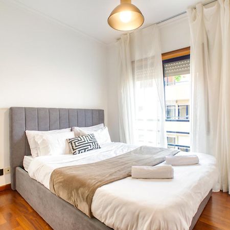 Apartamento T1- Gaia Zona.Comercial Vila Nova de Gaia Ngoại thất bức ảnh